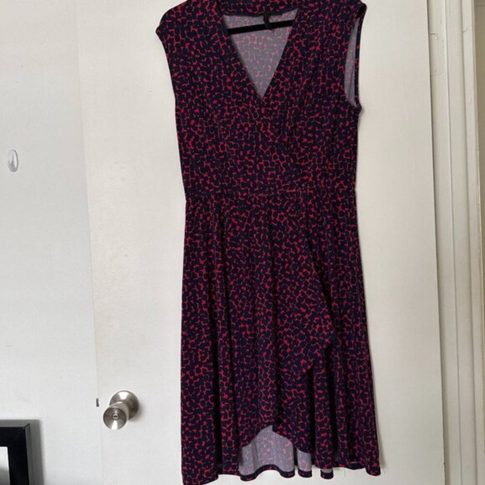 BCBGeneration Red and Blue Sleeveless Faux Wrap Dress Size L‎